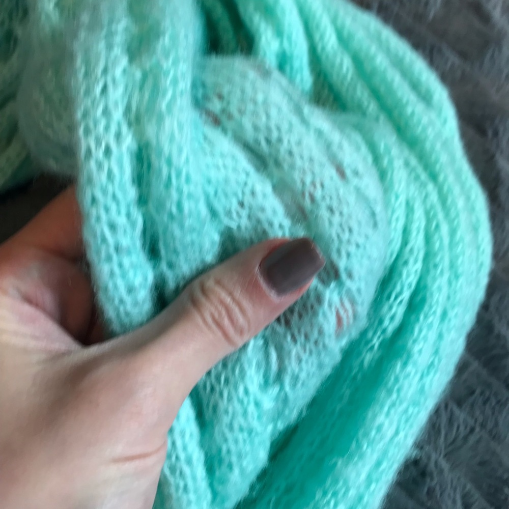 Infinity scarf - Picture 2 of 2